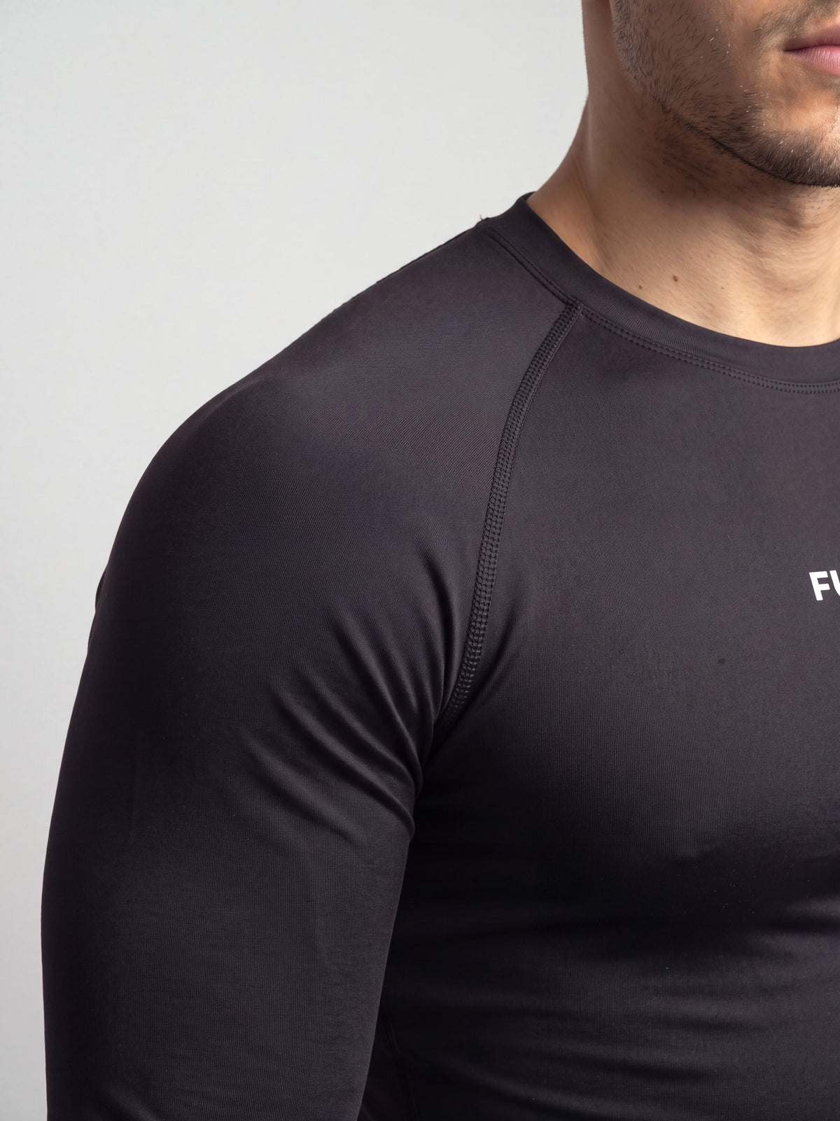 Remera de compresión manga larga Basic (negro)