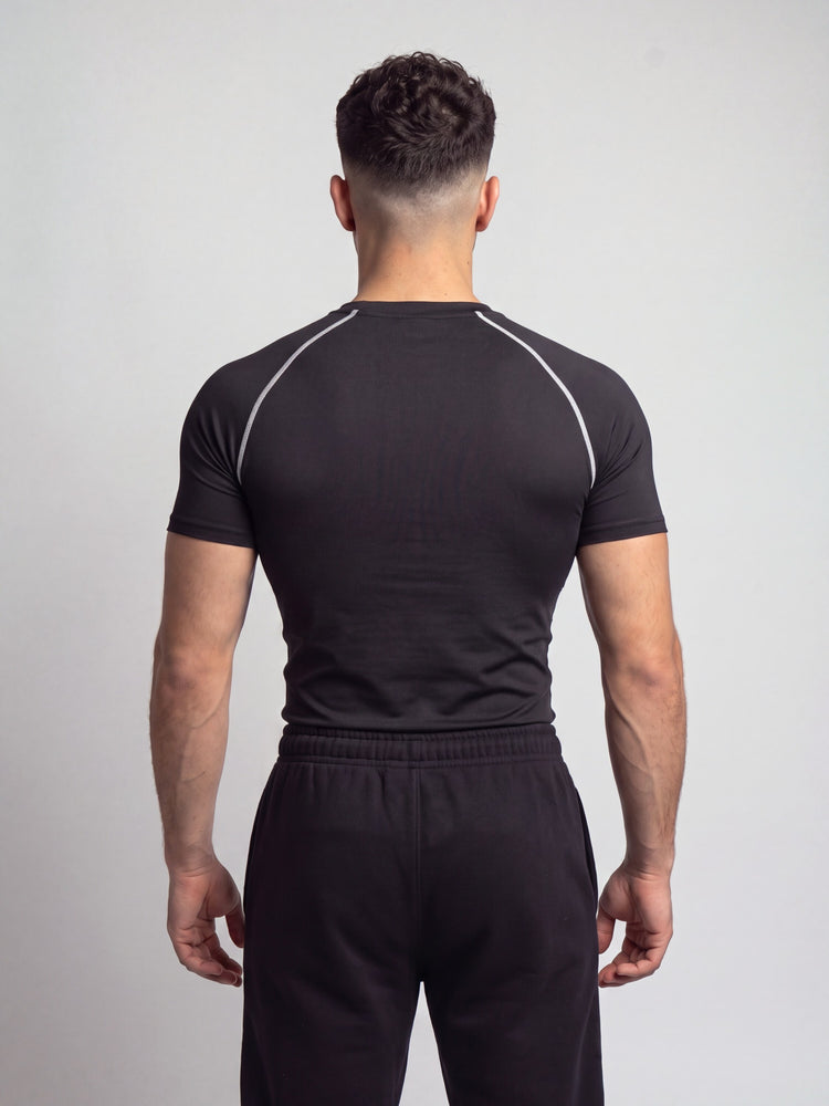Remera de compresion "White Seams" (Negro)